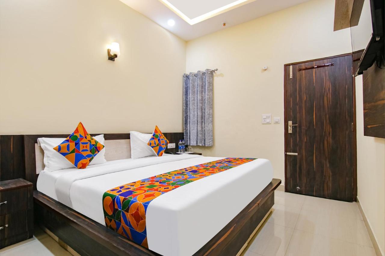 Fabhotel Moon Trip Mohali Экстерьер фото