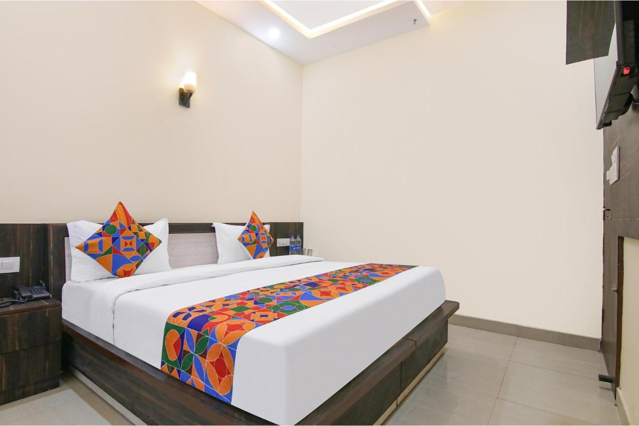 Fabhotel Moon Trip Mohali Экстерьер фото